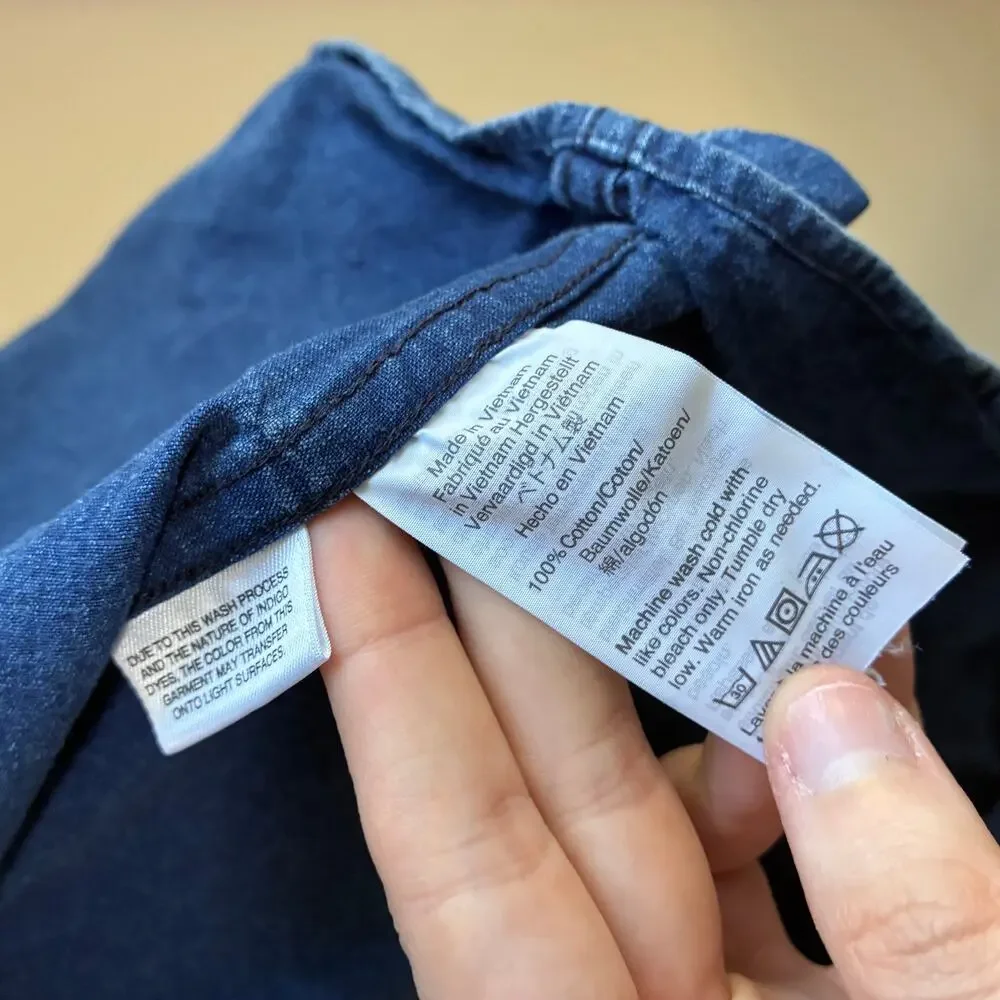 J.Crew Mercantile jean fabric short sleeved blue button down shirt men's size M